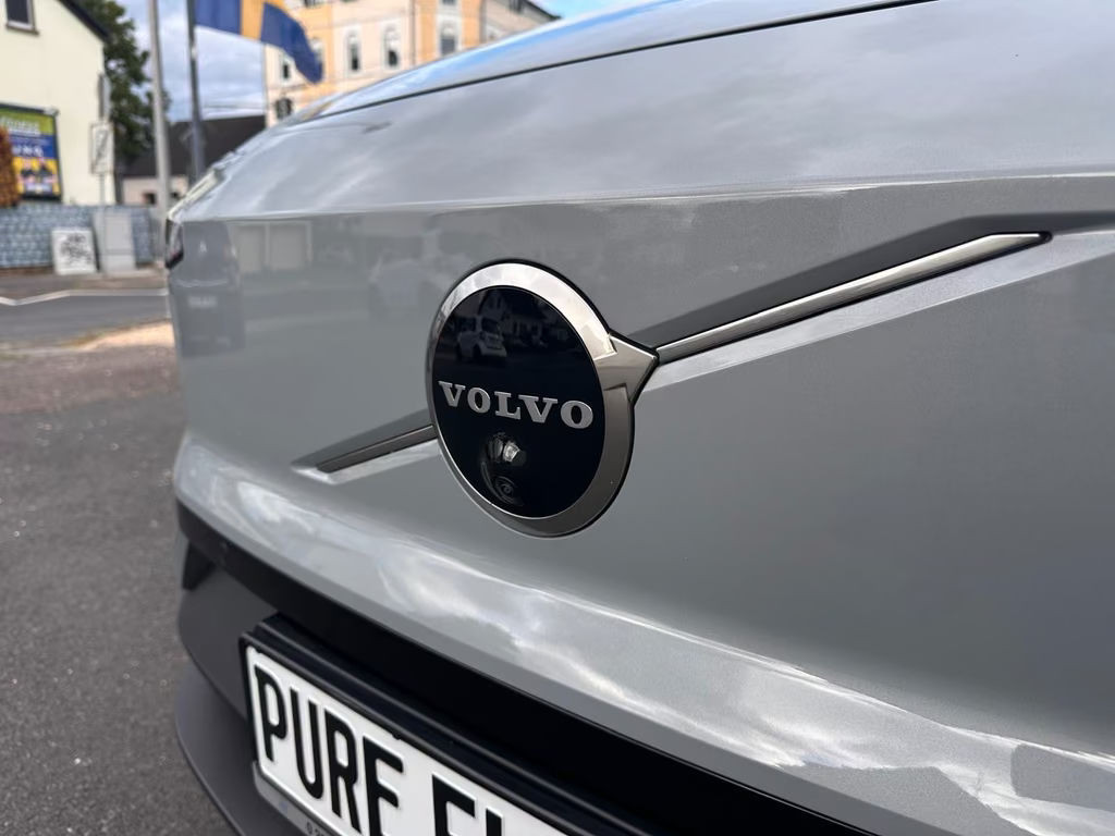 Volvo EX30