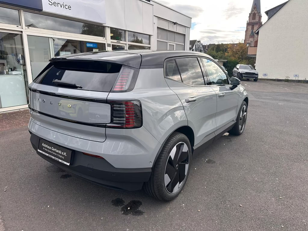 Volvo EX30