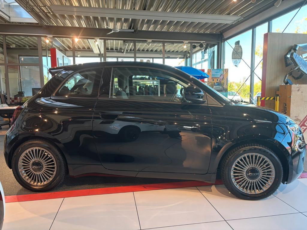 Fiat 500e Icon