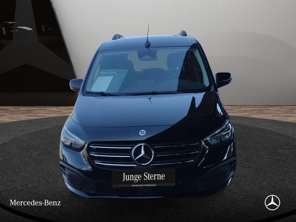 Mercedes-Benz T 180