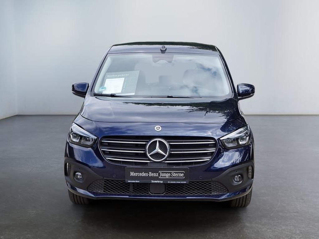 Mercedes-Benz T 180