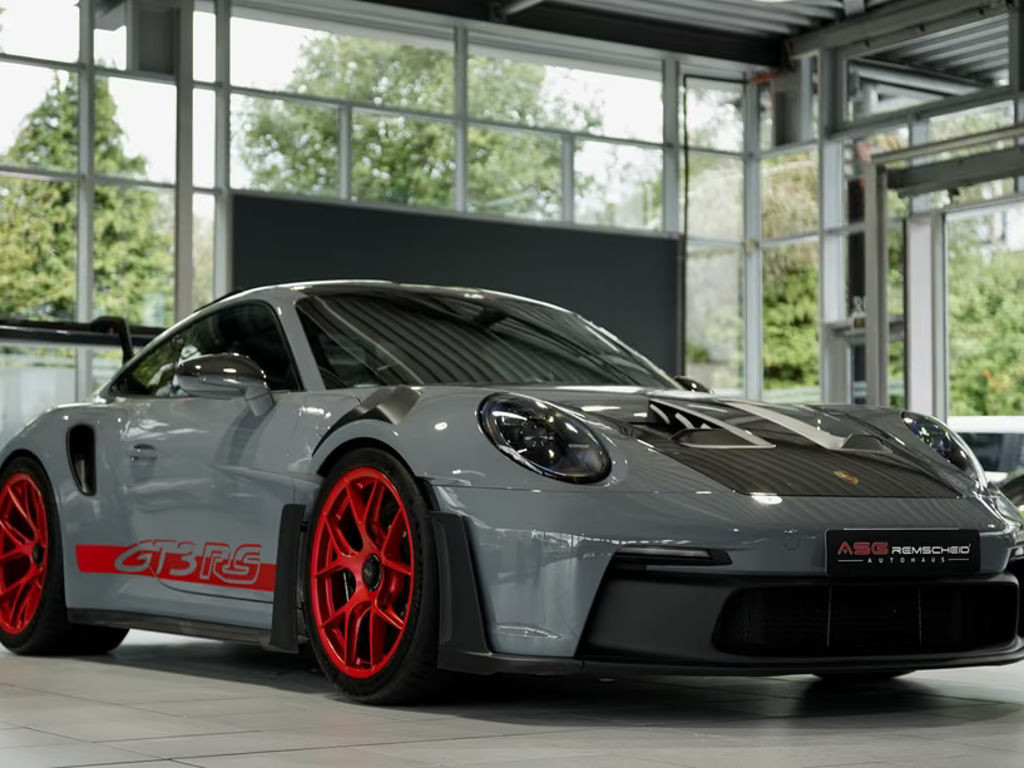 Porsche 911