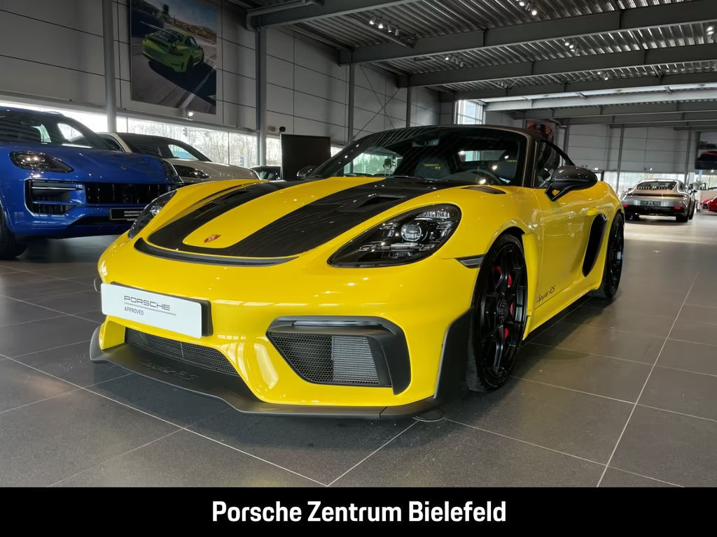 Porsche Boxster RS 718