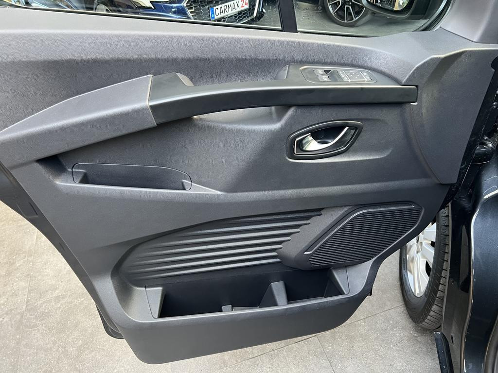 Nissan Primastar