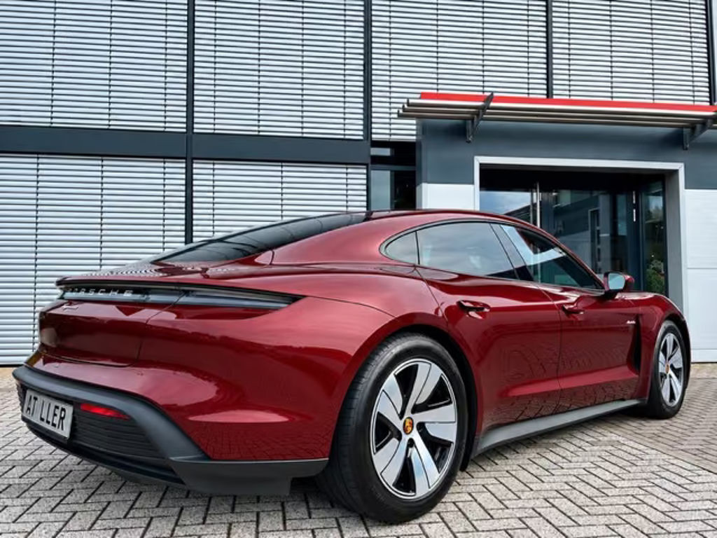Porsche Taycan