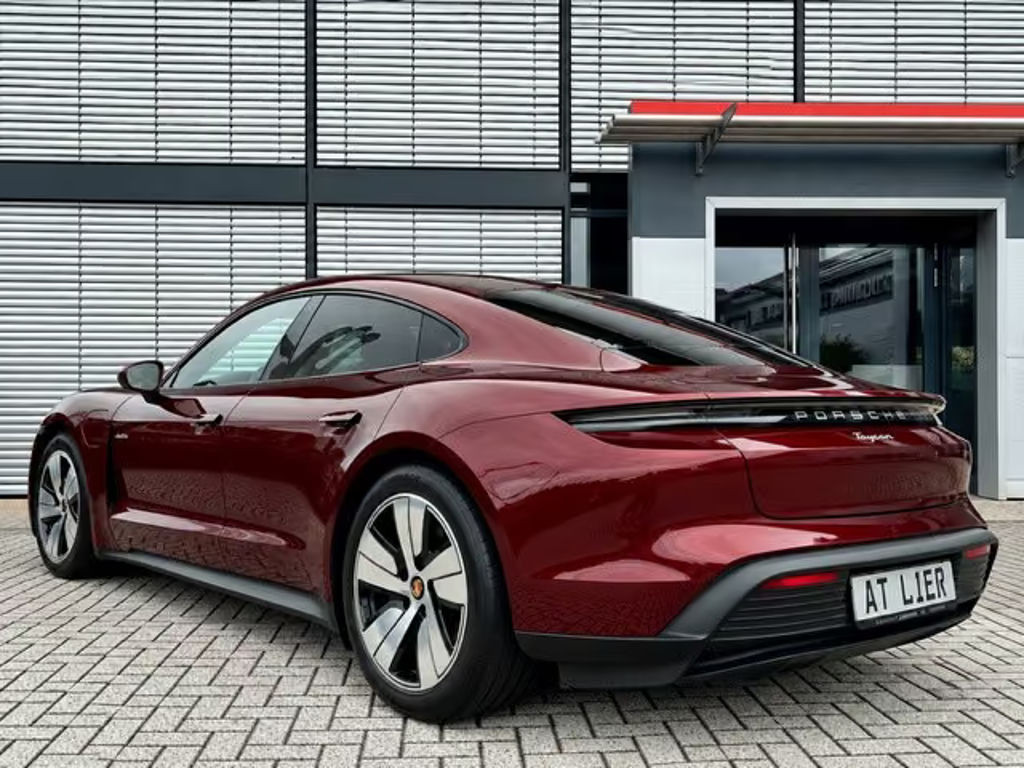 Porsche Taycan