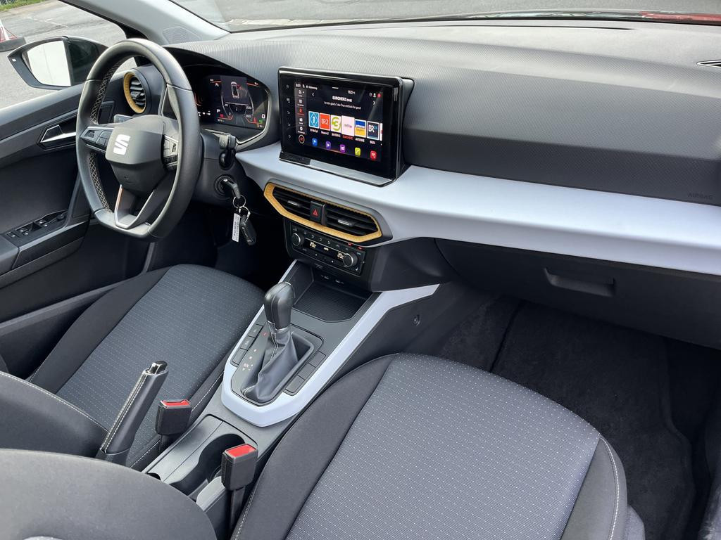 Seat Arona