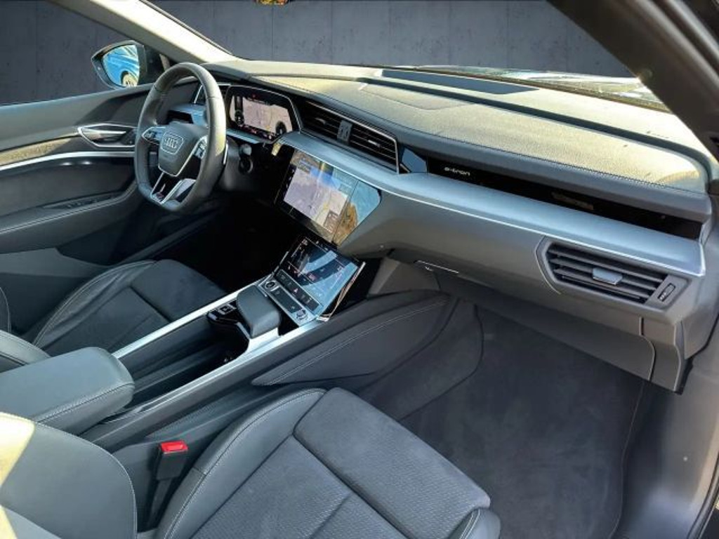 Audi Q8 e-tron