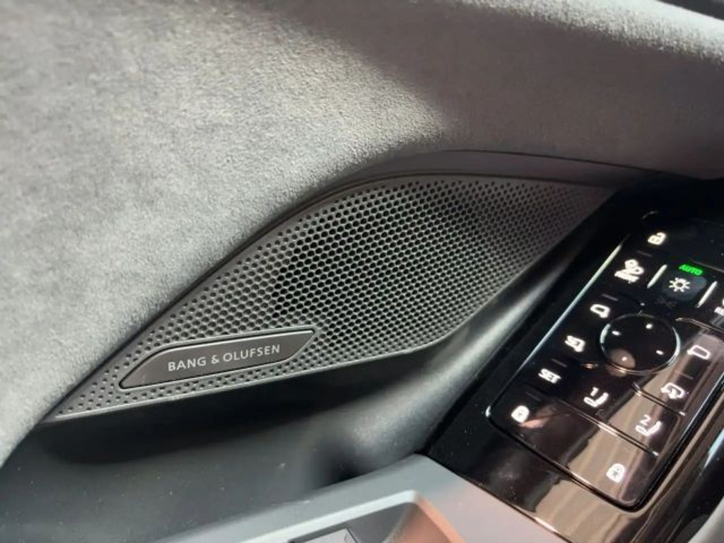 Audi S6 e-tron