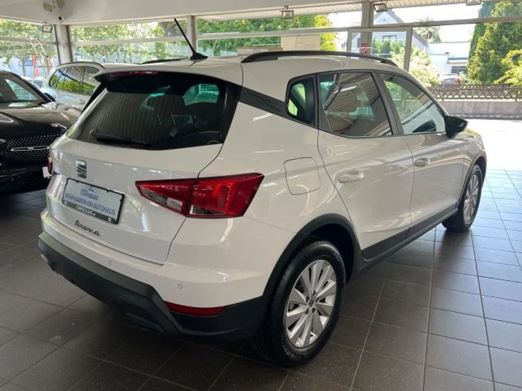 Seat Arona
