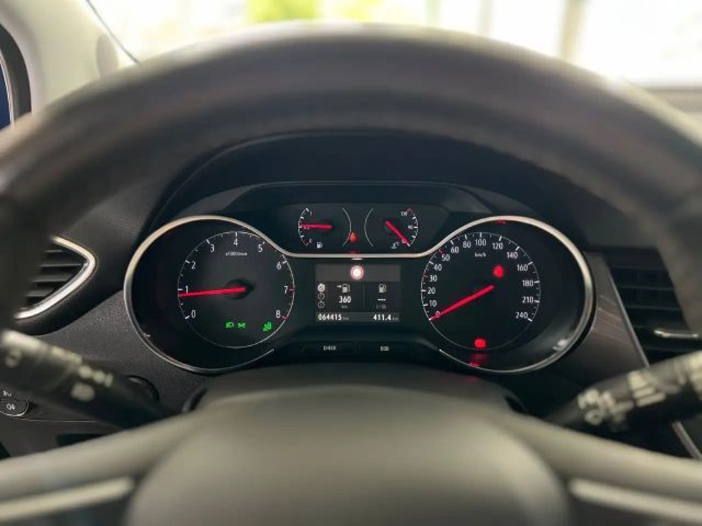Opel Crossland X