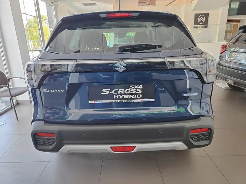 Suzuki S-Cross