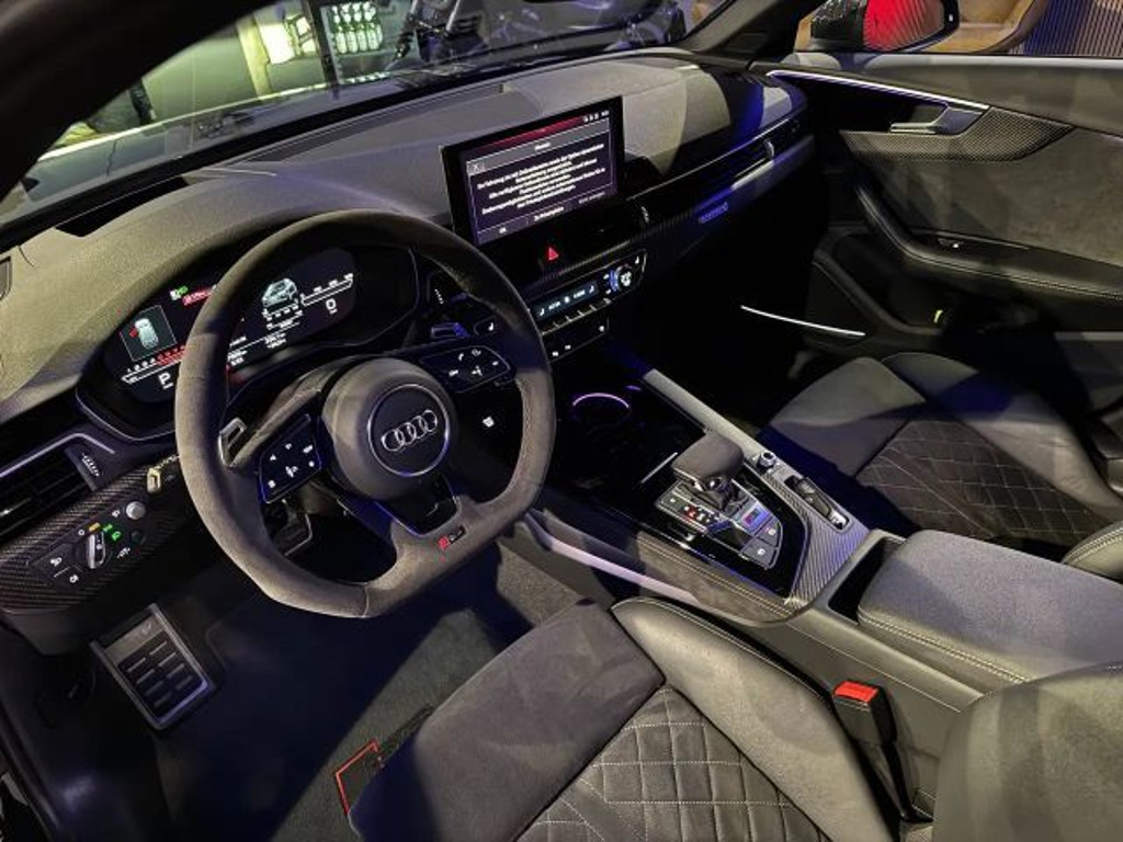 Audi RS4