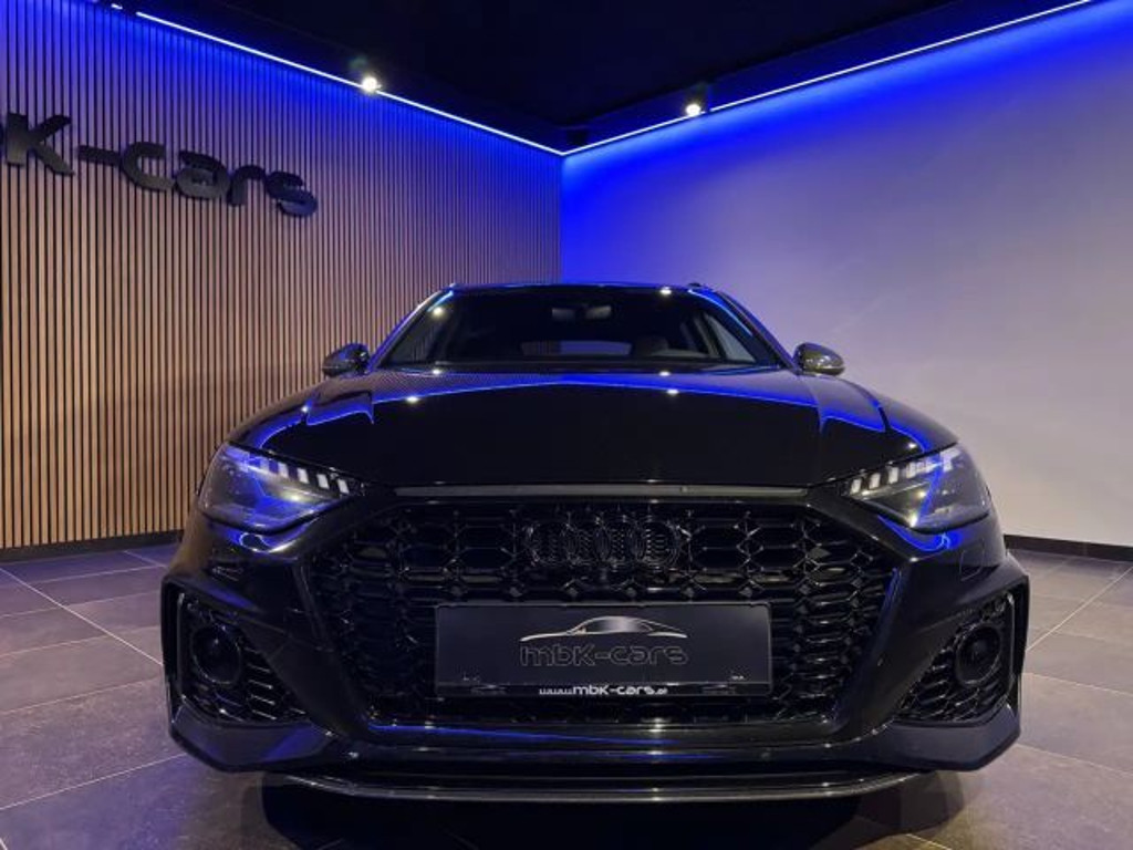 Audi RS4