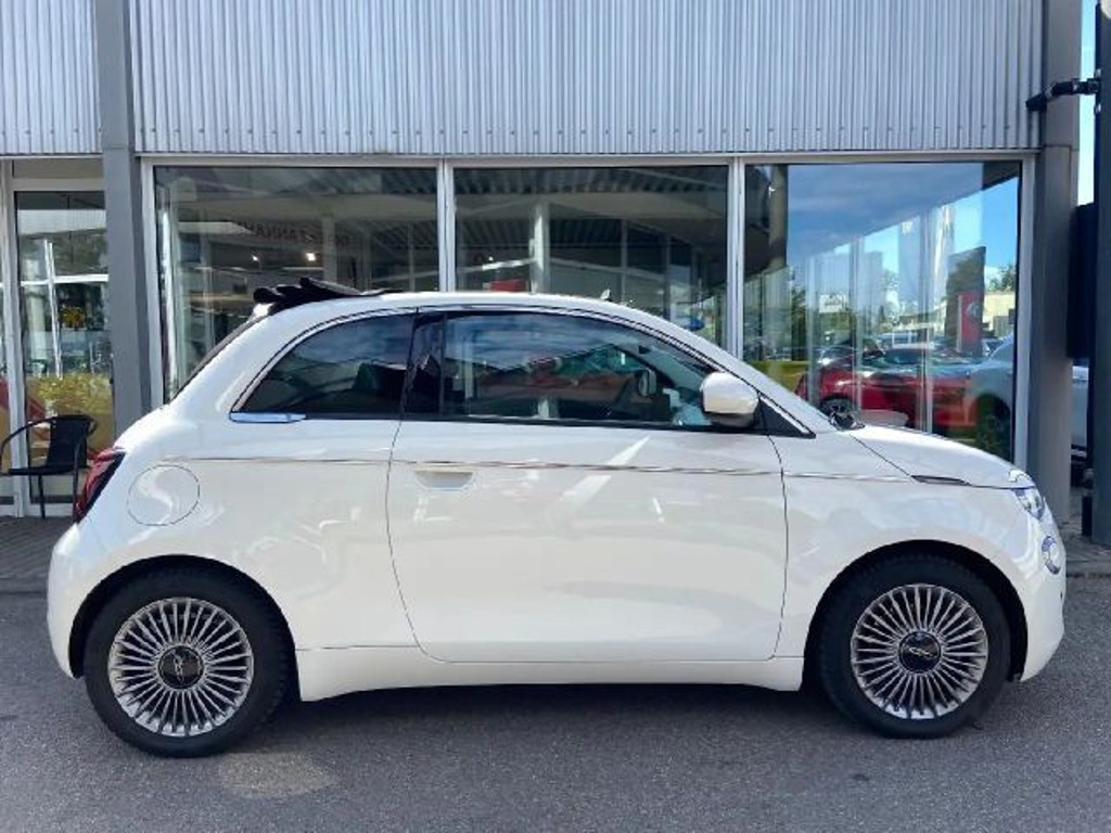 Fiat 500e