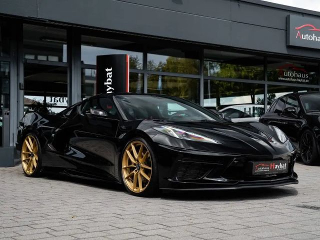 Corvette C8