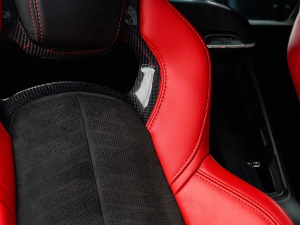 Corvette C8