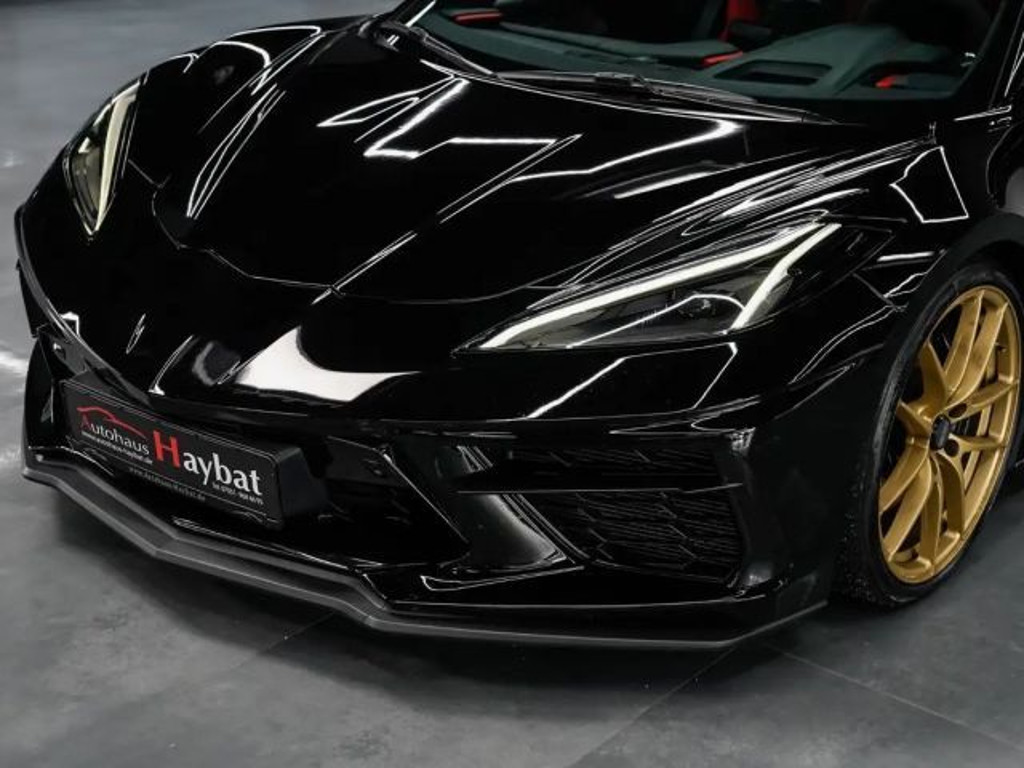 Corvette C8