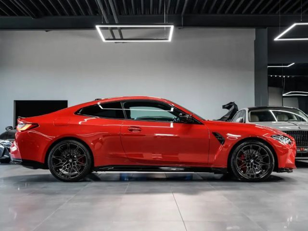 BMW M4