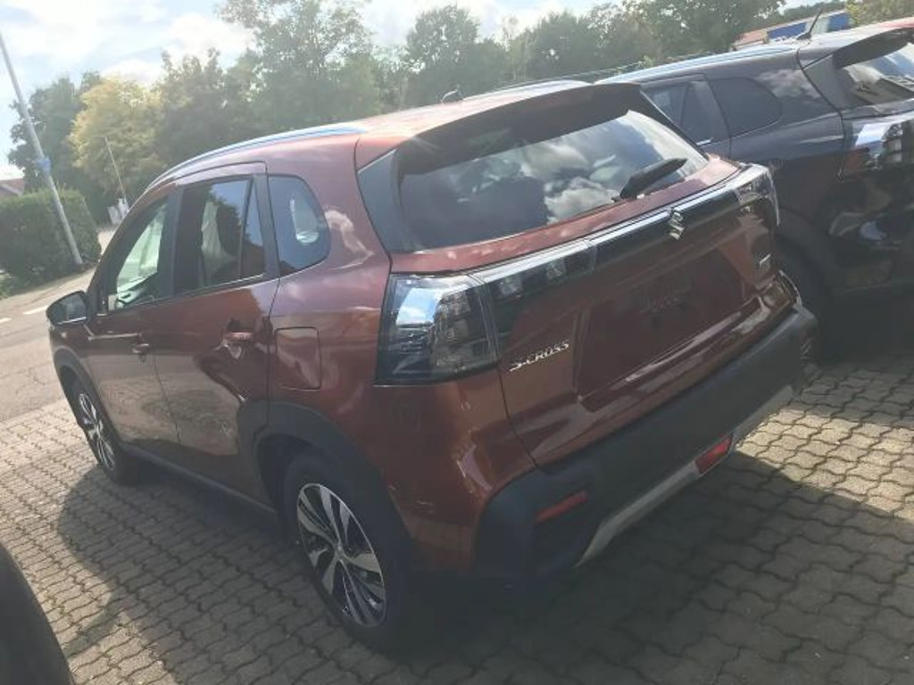 Suzuki S-Cross