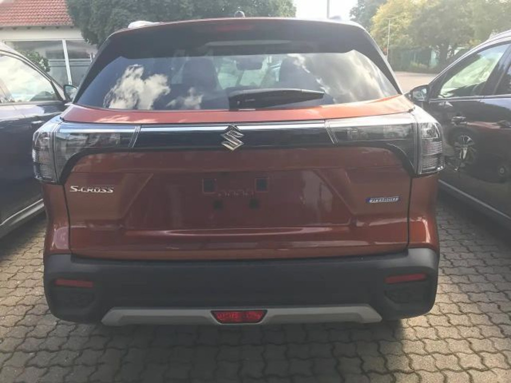 Suzuki S-Cross
