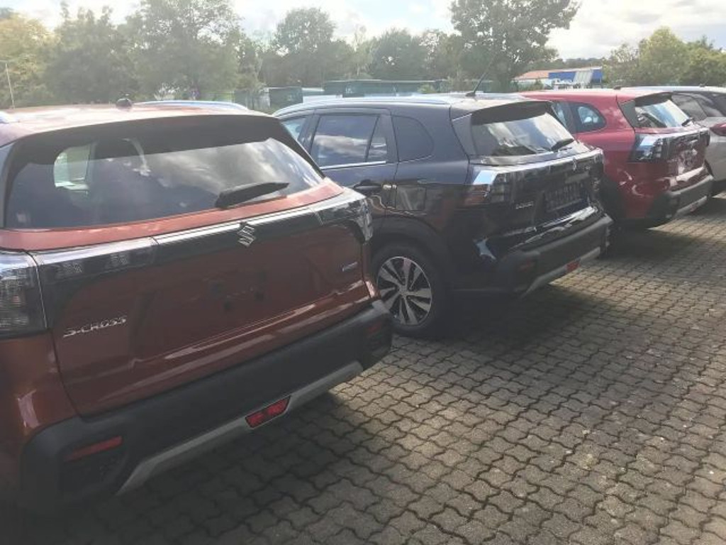 Suzuki S-Cross