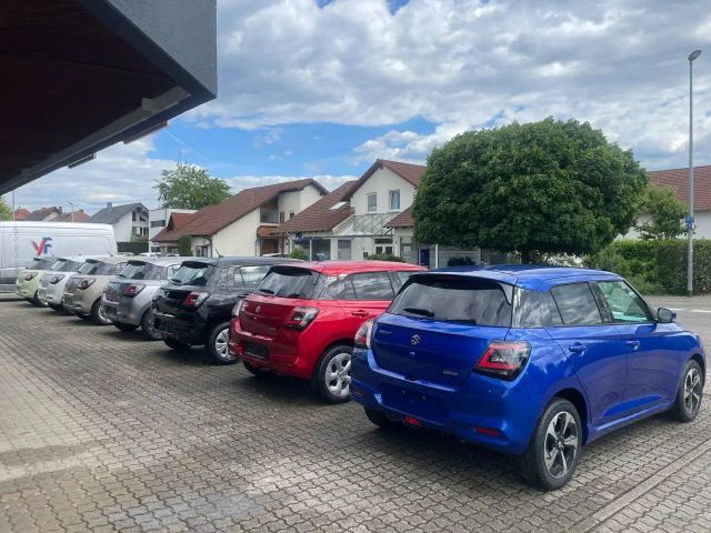 Suzuki Swace