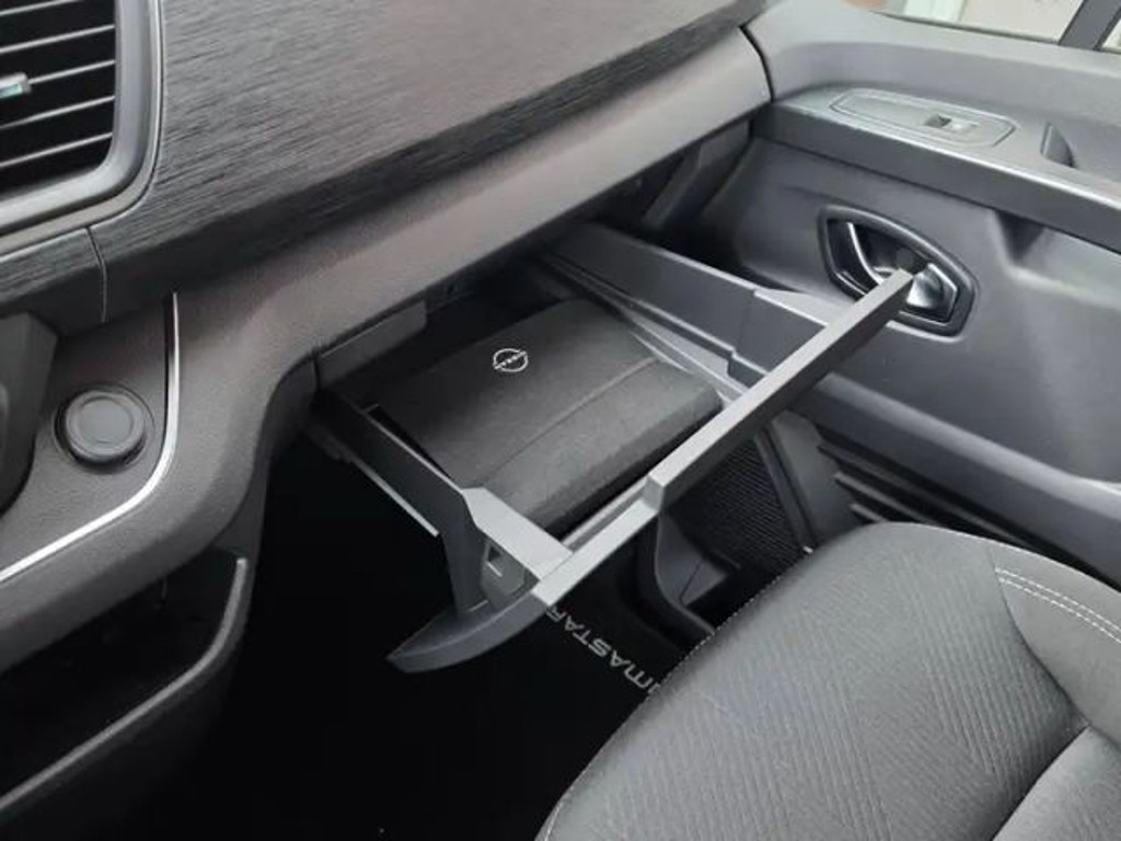 Nissan Primastar