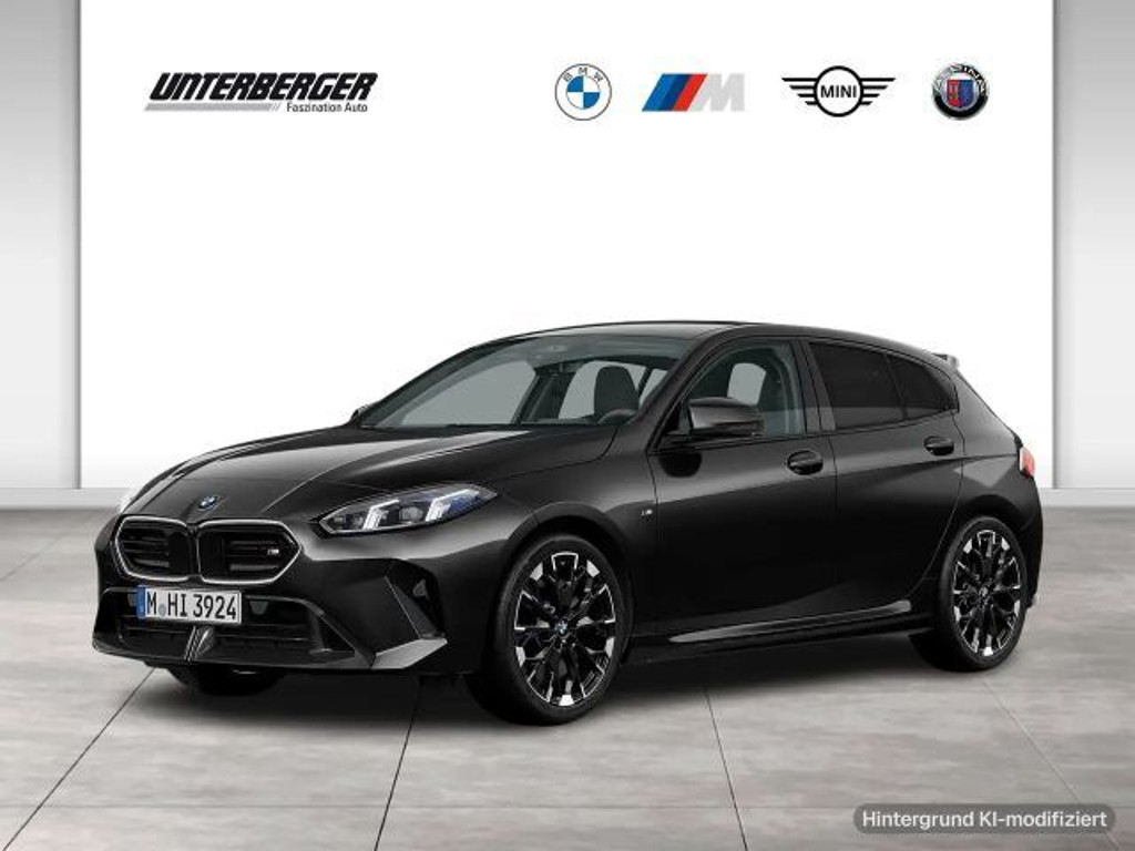 BMW 1 Serie 135 xDrive Sedan