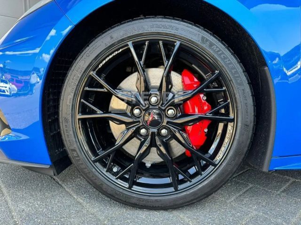 Corvette C8
