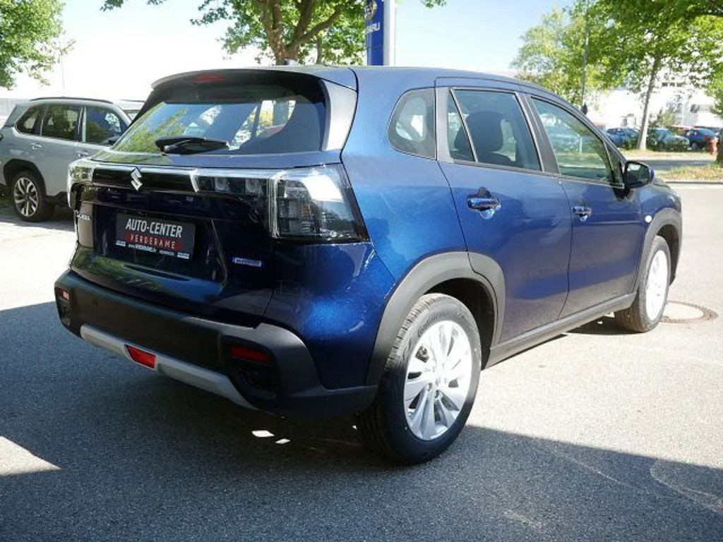 Suzuki S-Cross