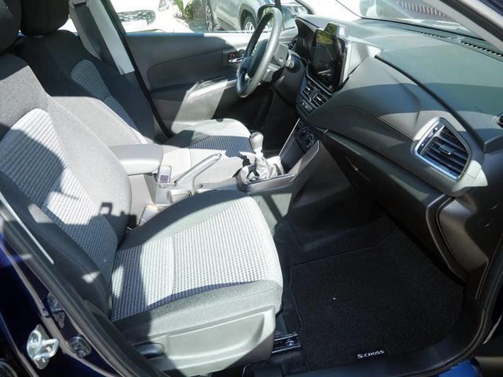 Suzuki S-Cross
