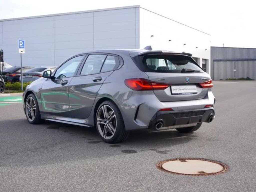 BMW 1 Serie 135 xDrive Sedan