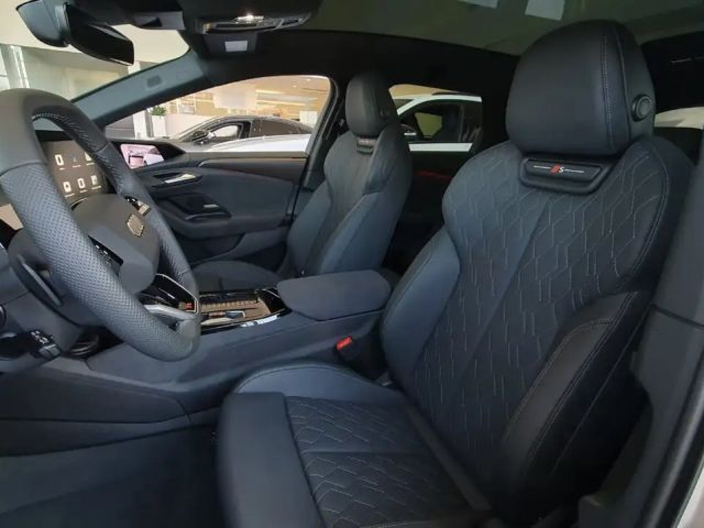Audi S6 e-tron