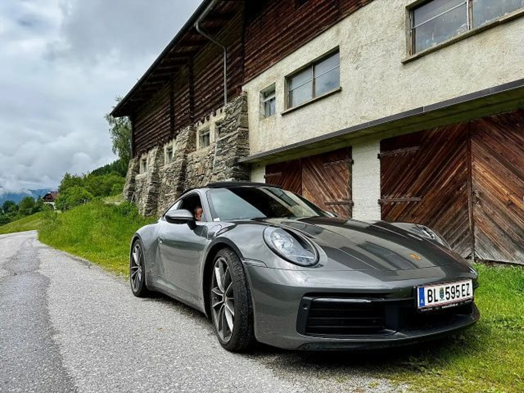 Porsche 911