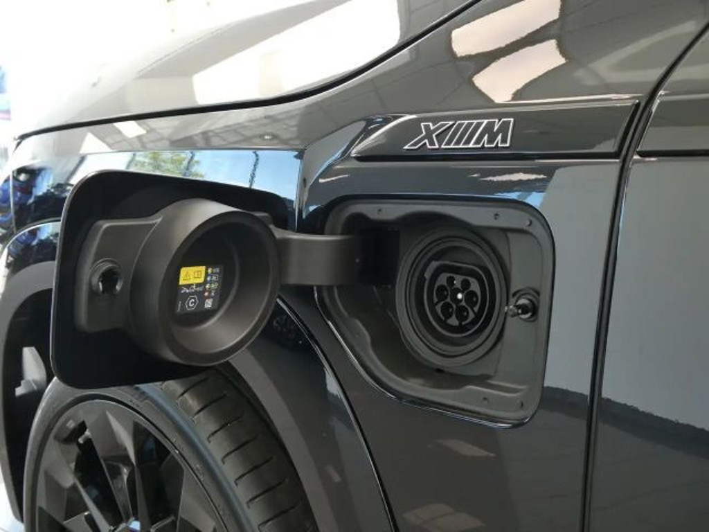 BMW XM