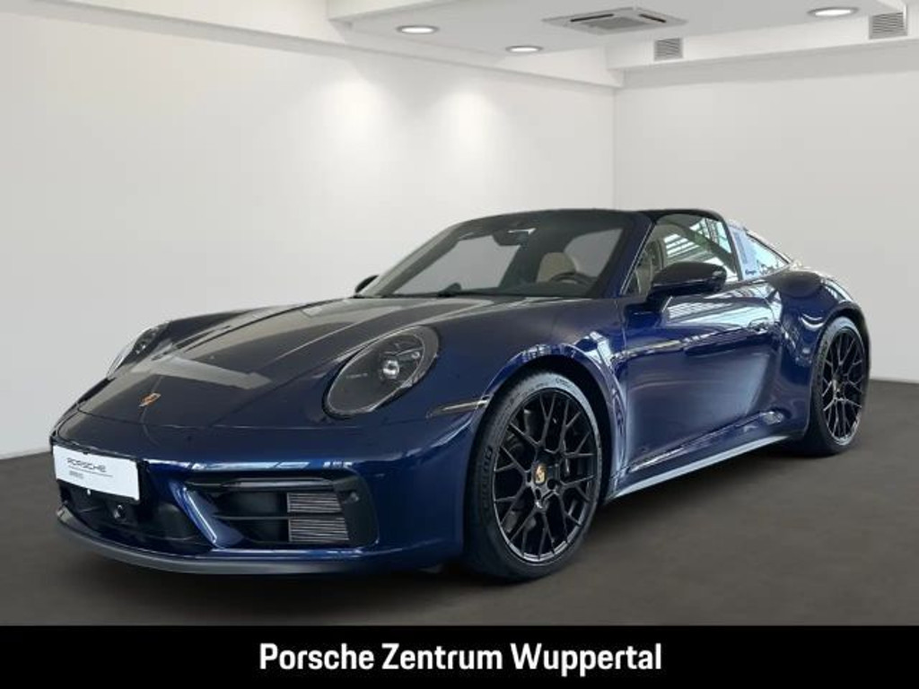 Porsche 911 GTS Coupé 4 992 Targa