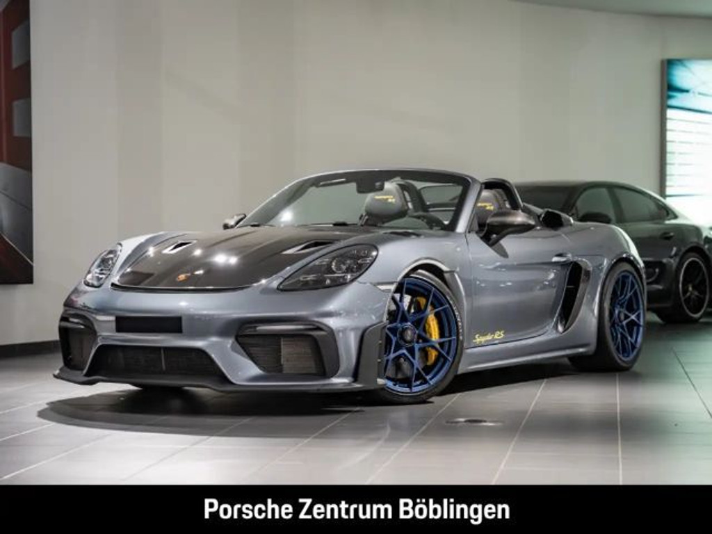 Porsche Cayman RS 718