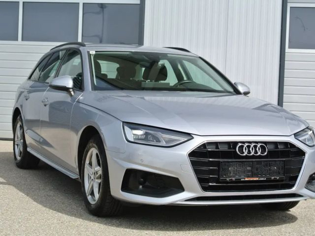Audi A4 Avant S-Tronic 30 TDI