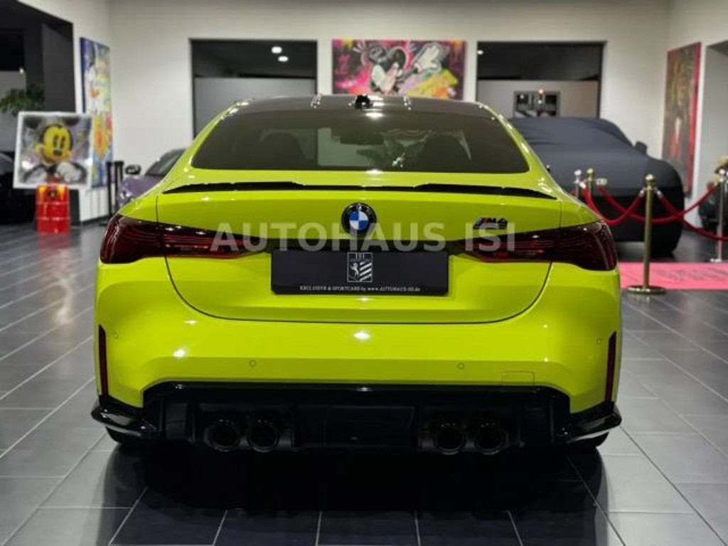 BMW M4