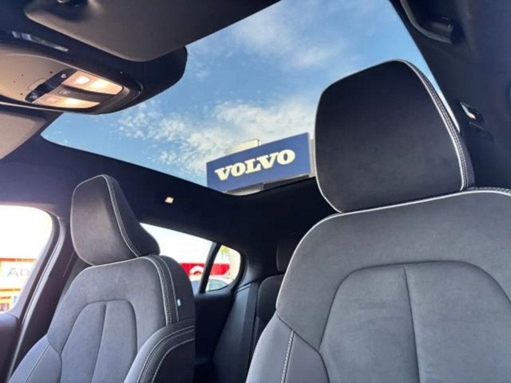 Volvo EC40