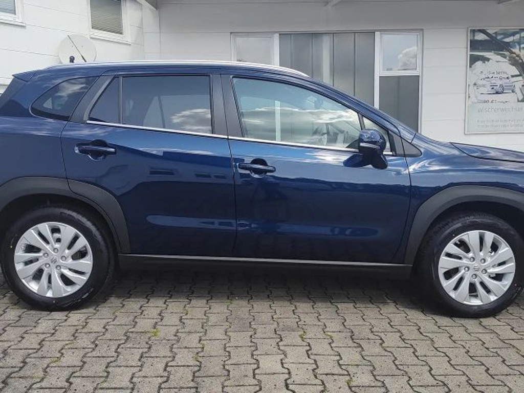 Suzuki S-Cross