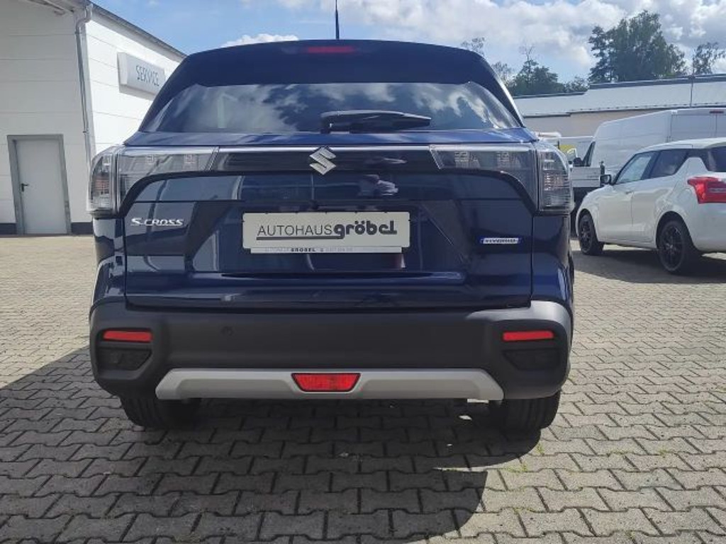 Suzuki S-Cross