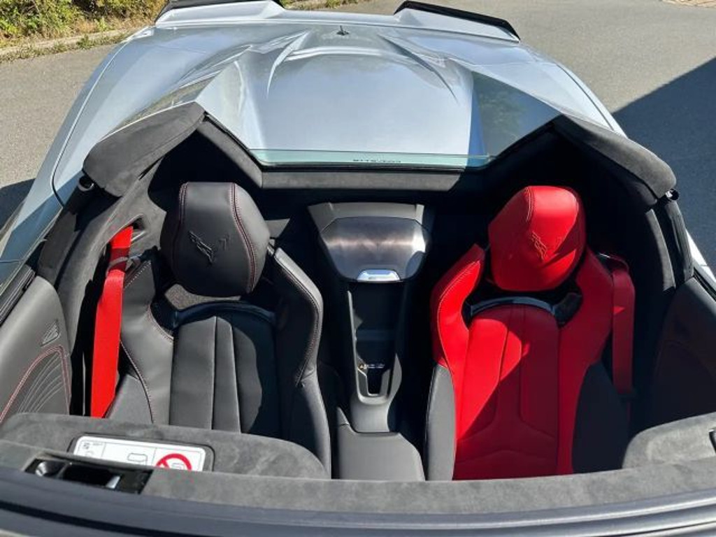 Corvette C8