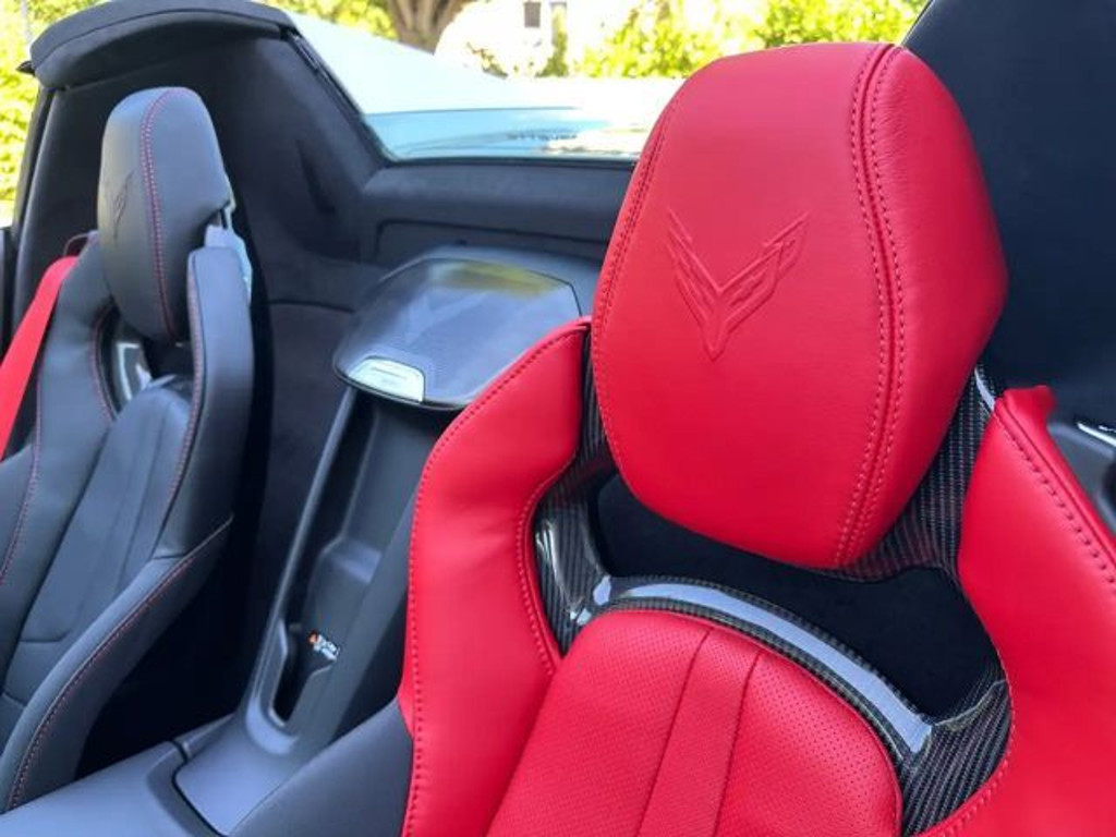 Corvette C8