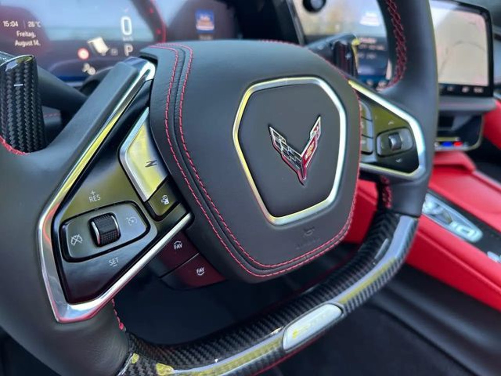 Corvette C8