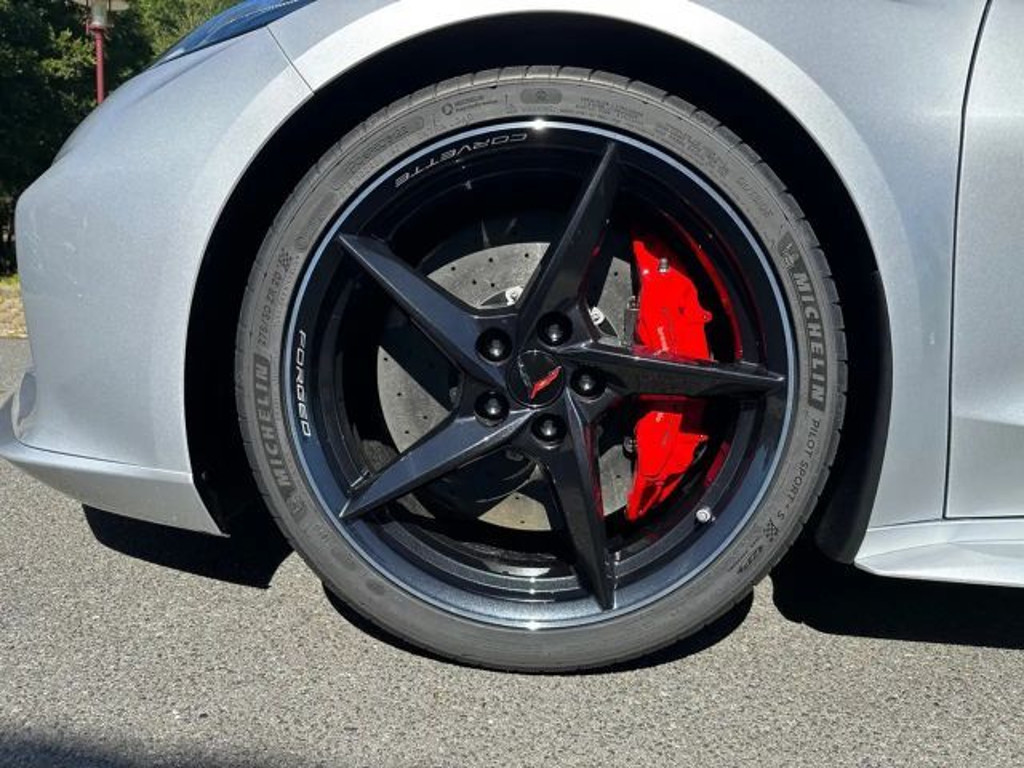 Corvette C8
