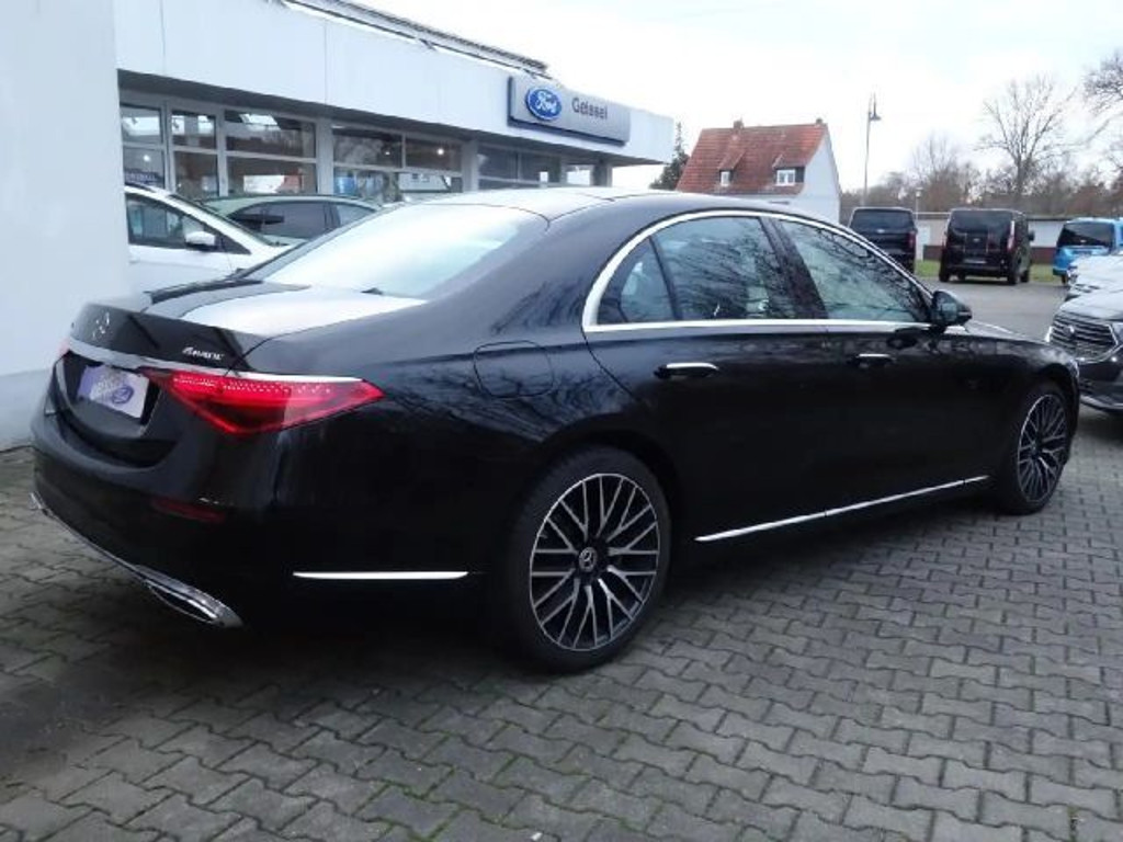 Mercedes-Benz S-Klasse