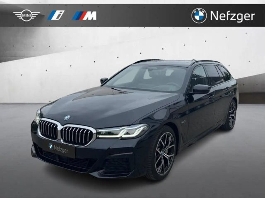 BMW 5 Serie 530 M-Sport xDrive Touring 530e