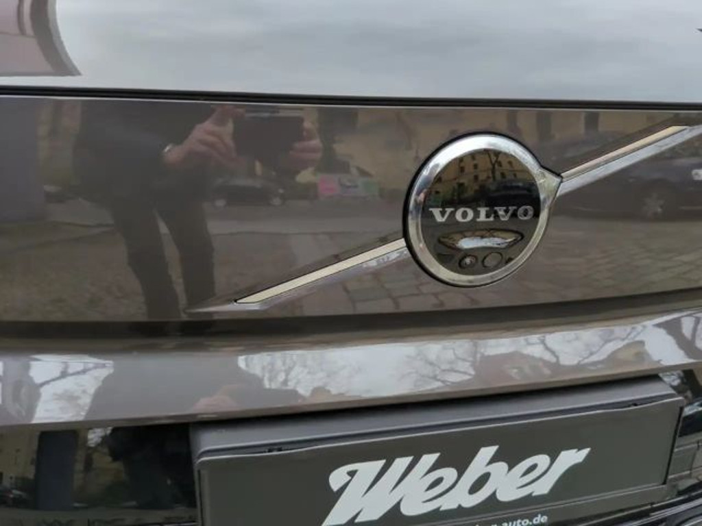 Volvo EX90